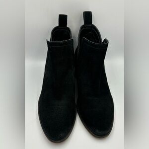 DOLCE VITA Women's Black Suede Ankle Boots